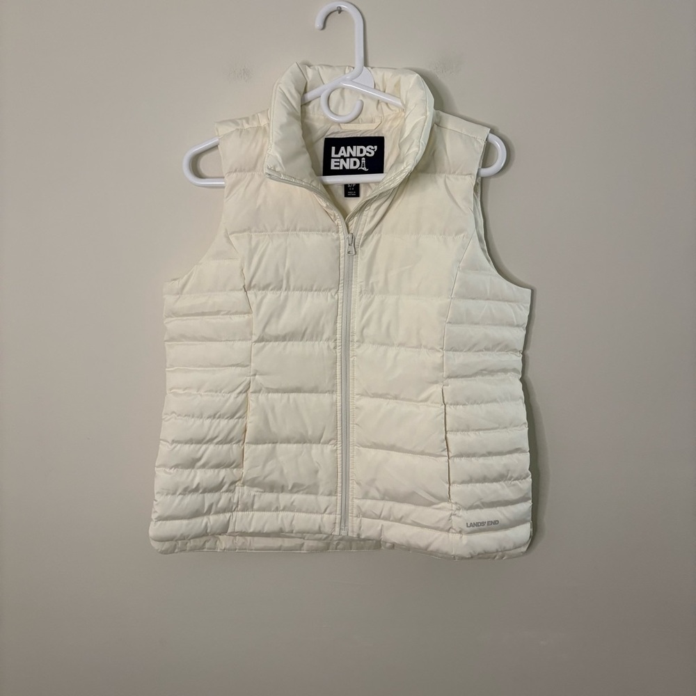 Lands' End Cream Quilted Vest Womens Small Warm Like new! Preppy coastal